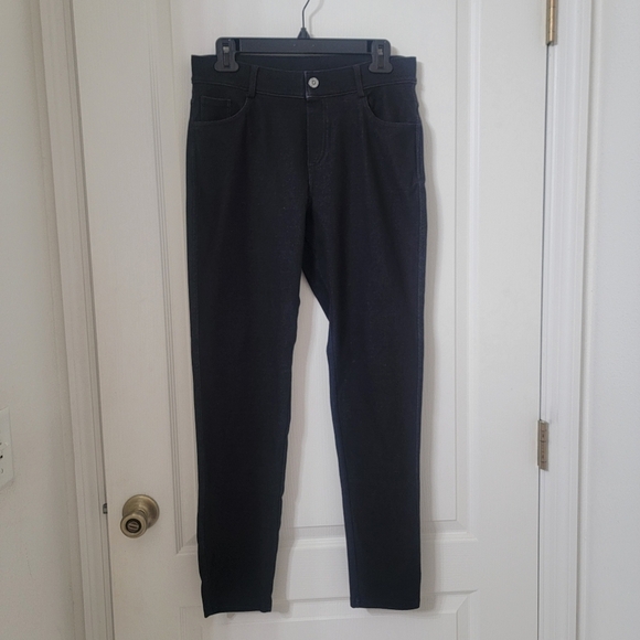Yelete Size XL Black Skinnies Jeggings, Gently Used Condition - Picture 8 of 11